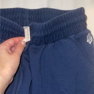 Fp free people movement joggers xs navy